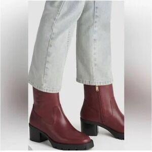 Coach Corinna Bootie Wine CC77  Lug‎ Sole Bootie Size 10